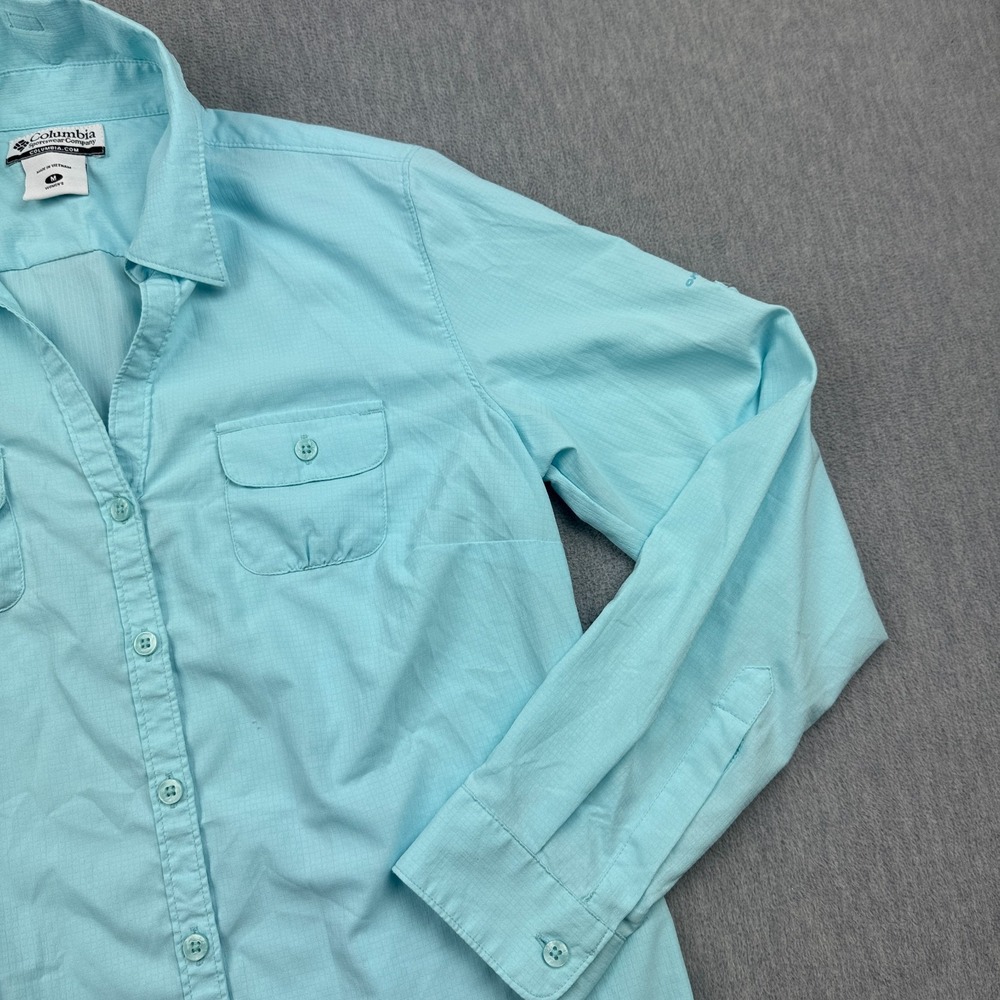 Columbia Shirt Womens Medium Blue Long Sleeves Fishing Sun Protection Button Up - Picture 2 of 12
